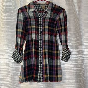 Plaid button up long sleeve top